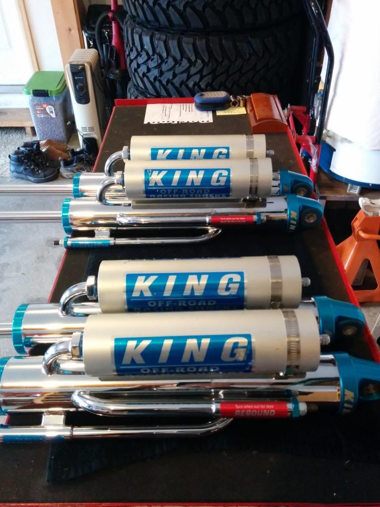 **NEW** KING SHOCKS 2.5 Double Bypass 10" Stroke 2 SETS CHEAP